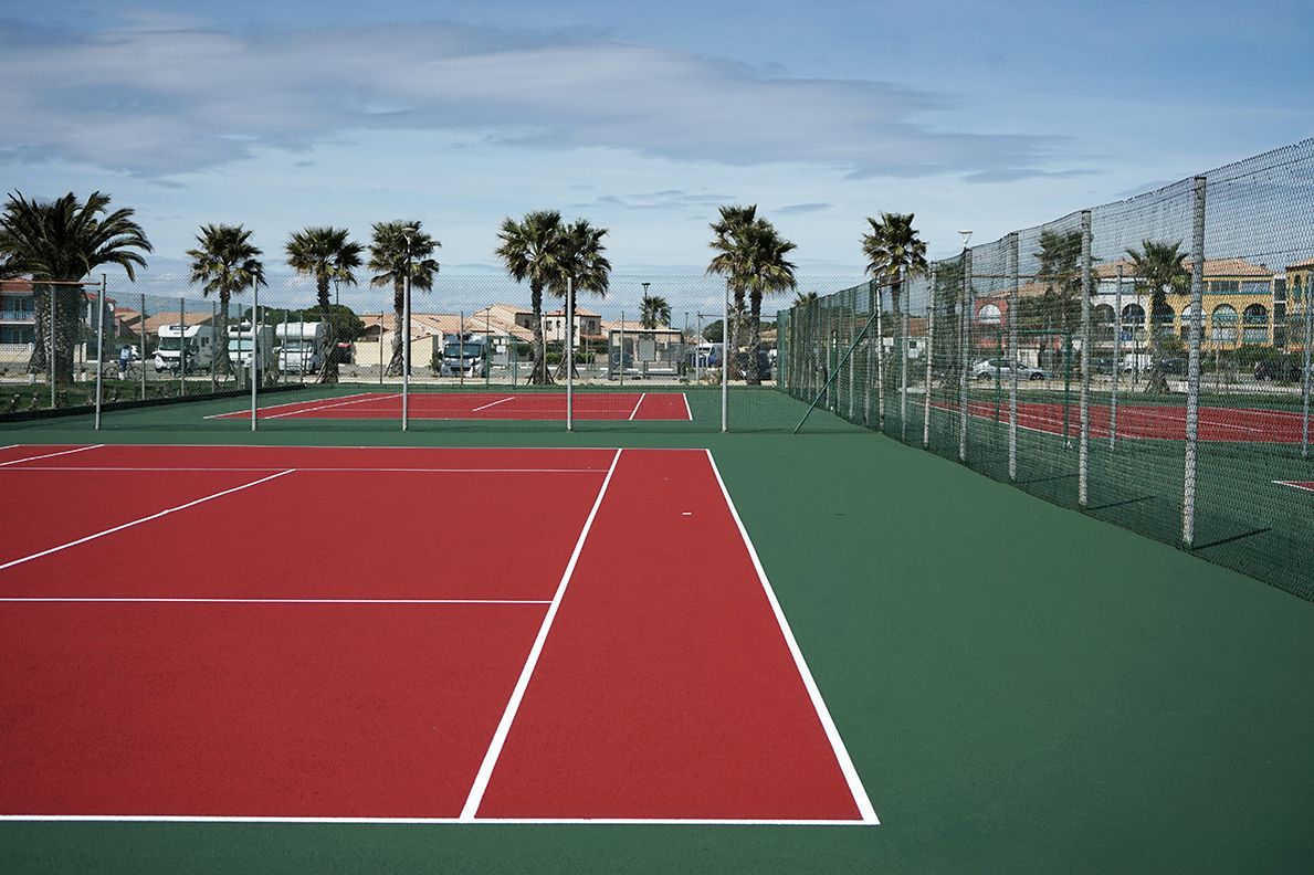Cap Coudalères tennisbanor med palmer